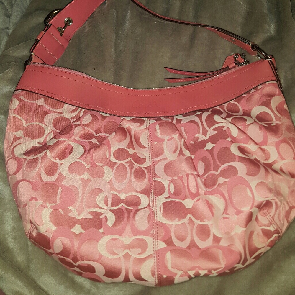 Pink Coach purse brand new never used authentic